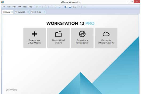 Giao diện phần mềm VMWare trong quá trình khởi tạo Creative Cloud Desktop